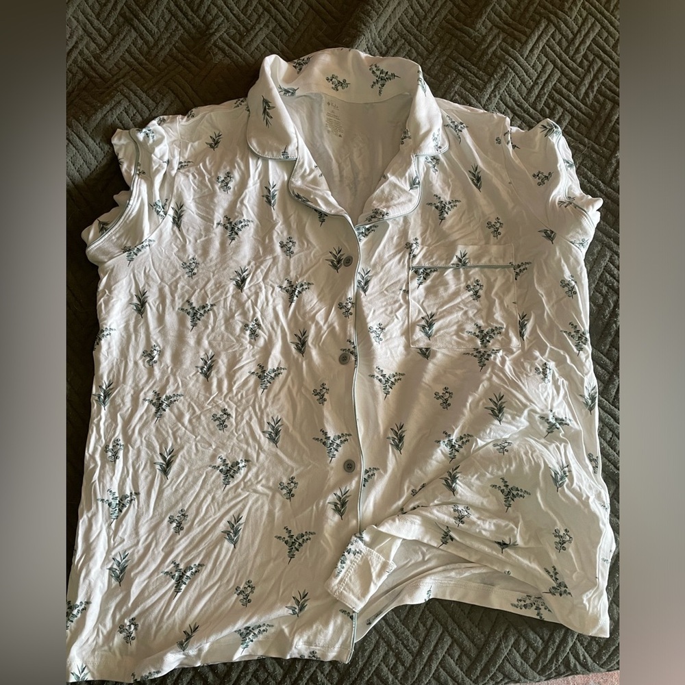 Kyte Baby pajama top